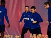 Сетьен со слезами на глазах наблюдает, как тренируется Дембеле