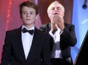 Сын Валерии теперь дворник