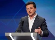 Зеленский назвал главе Конституционного суда "красные линии" и вызвал иронию украинцев