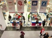 Украинцы с приходом тепла стали больше тратить на покупки