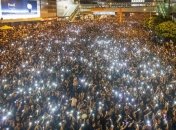 Протесты в Гонконге: Более 50 человек ранены и 89 задержаны