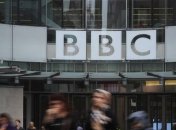 Британская полиция расследует преступления телеведущего Дж.Сэвила