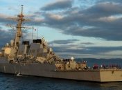 Боевой эсминец США в Черном море