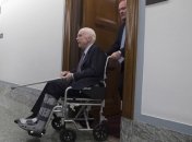 Сенатор Маккейн пройдет реабилитацию в Аризоне