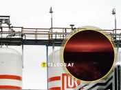 Зарево со стороны НПЗ