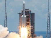 Китай запустил первую миссию на Марс (Видео)