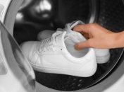 Как постирать кроссовки в стиральной машинке: что нужно делать, чтобы сохранить обувь целой