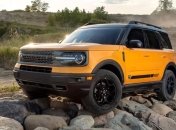 Классический Land Rover Defender превратили в электромобиль