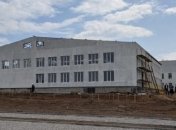 В школе на Харьковщине продолжается строительство нового двухэтажного корпуса