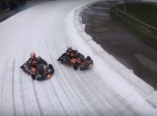 Пилоты F1 Ферстаппен и Гасли посоревновались в картинге на льду (Видео)