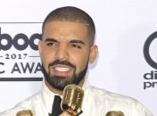 Дрейк опровергает обвинения женщины в изнасиловании
