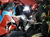 В Хмельницкой области грузовик въехал в кафе, есть погибшие и пострадавшие