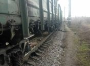 Чоловік кинувся під поїзд у Дніпрі