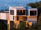 Шикарный дом на крутом склоне в Мексике (Фото)