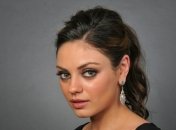 Мила Кунис боится приближающихся родов