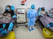 Коронавірус вже забрав життя понад 2440 осіб у Китаї