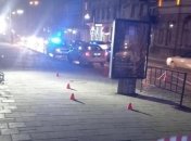 Во Львове мужчина пытался застрелить прохожего, а после этого покончил с собой