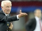 Блаттер предлагал забыть скандальную игру Анри рукой