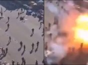 От теракта в Багдаде погибли десятки людей: видео первых секунд после взрыва (18+)