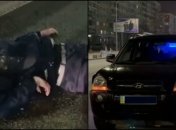 "Главное, что в маске": пьяный парень в Киеве бросался под колеса авто (видео)