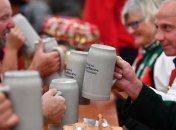 "Октоберфест 2019": Германия продолжает гулянья на фестивале пива (Фото, Видео)