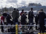 Сняли карантин: Лайнер Diamond Princess покинули первые пассажиры  