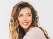 В сети говорят о беременности телеведущей Регины Тодоренко