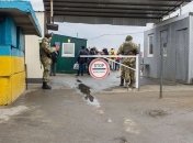 Окупанти не пускають через свої КПВВ українських громадян