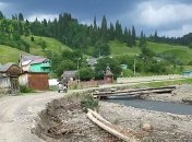 Из-за паводков на западе остаются разрушенными 95 мостов