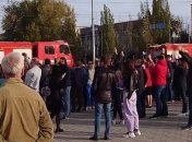 Украинцы устроили трогательную акцию для спасателей, больше недели тушивших пожары на Луганщине (видео)