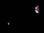 Снимок NASA показал, как марсиане видят Землю и Луну