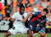 Эвертон готов выкупить Батшуайи