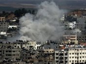 В результате израильских авиаударов по сектору Газа погибло 100 человек