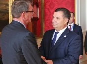 Картер предположил, чем может закончиться гибридная война на Донбассе