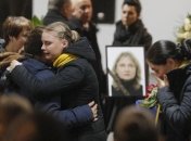 В "Борисполе" продолжается церемония прощания с погибшими в Иране (Фото и видео)