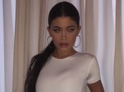 Кайли Дженнер раскритиковали за "неправильное" умывание