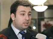 Давиденко говорит, что Ахметов разрушил ЦУМ 