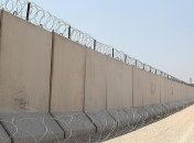 Турция закончила строительство стены на границе с Сирией