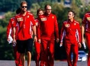 Экс-пилот Формулы-1: Феттелю не хватает поддержки команды