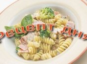 Рецепт дня: Паста с брокколи, ветчиной и сыром