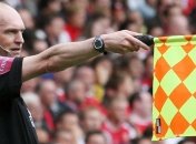 В Англии арбитр не смог определить исход игрового эпизода (Видео)