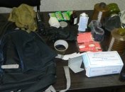 Милиция изъяла к группы людей дубинки и пиротехничесские изделия 