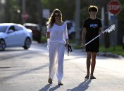 43-річна Жизель  з сином