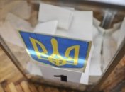 Пьяный мужчина за пазухой пытался вынести бюллетень