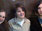 Участницу Pussy Riot освободили в зале суда