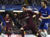 Фабрегас: Постараюсь сделать все, чтобы Месси почувствовал себя некомфортно