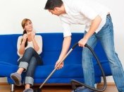 Как приучить мужчину помогать по дому?