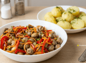 Маринованные грибы с овощами