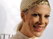 Актриса Тори Спеллинг подала в суд на ресторан из-за сильных ожогов