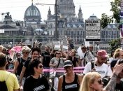 Нет национализму: Протест в Дрездене собрал десятки тысяч человек